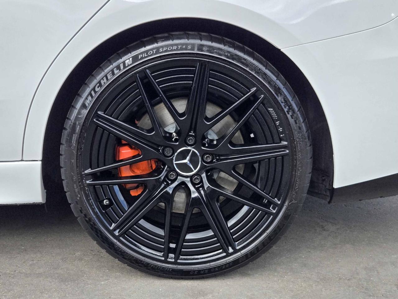 Mercedes-Benz C-Class  2023