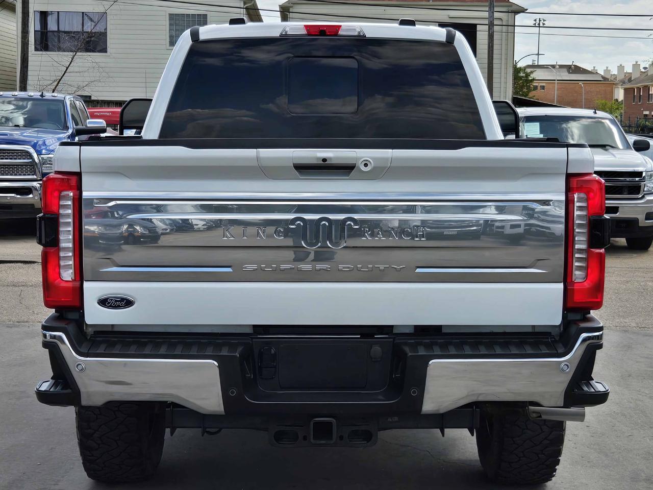 Ford Super Duty F-250 SRW  2023