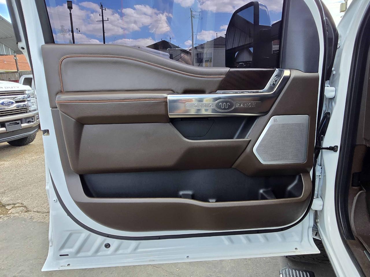 Ford Super Duty F-250 SRW  2023