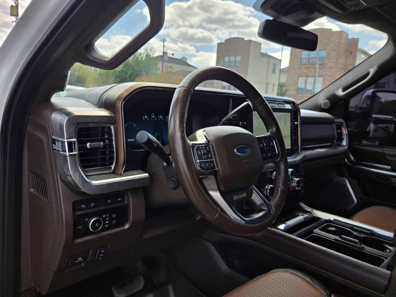 Ford Super Duty F-250 SRW  2023