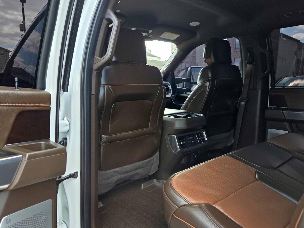 Ford Super Duty F-250 SRW  2023