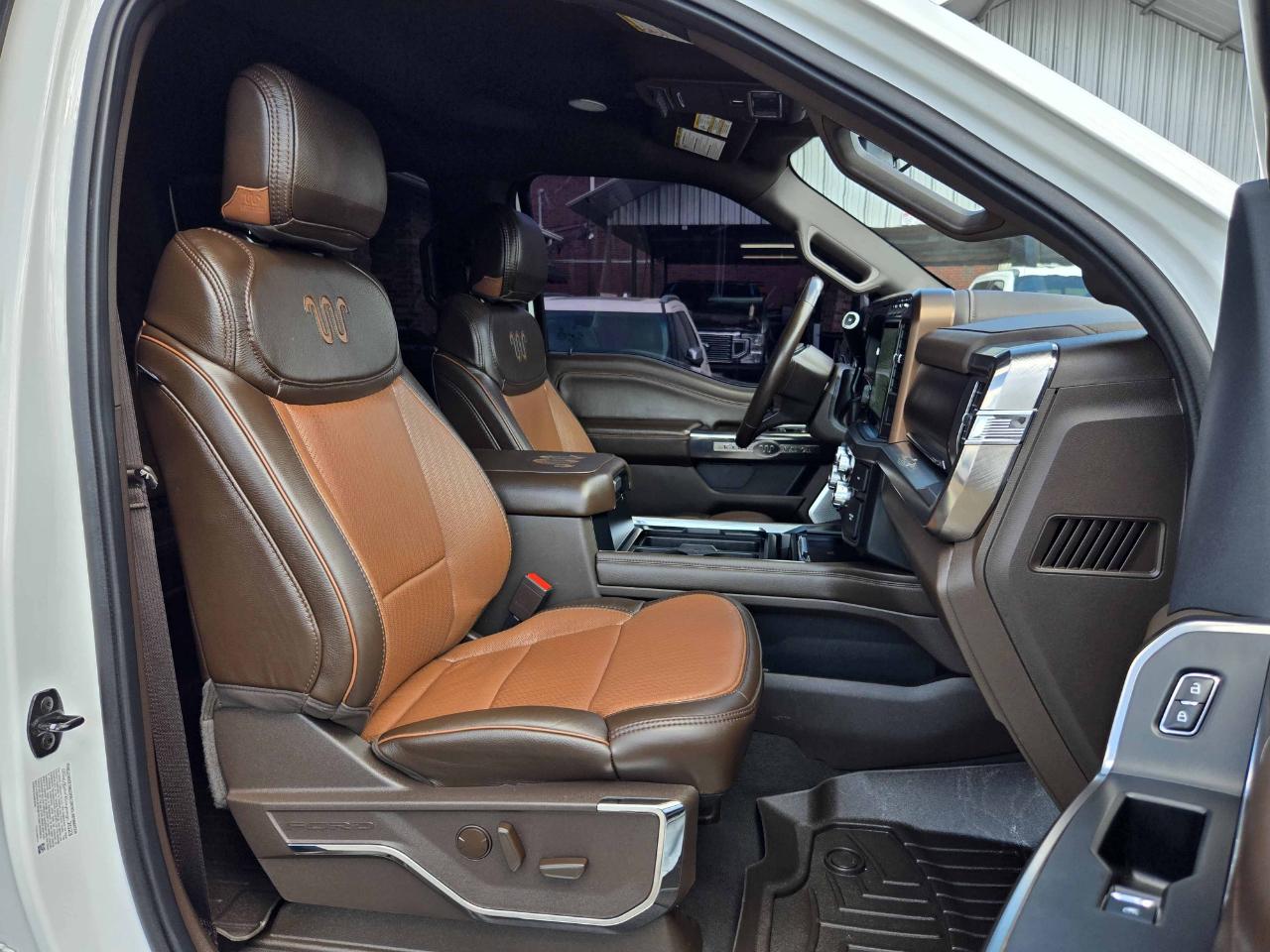 Ford Super Duty F-250 SRW  2023