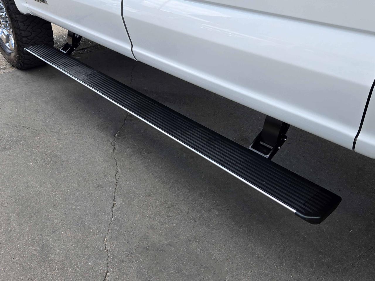 Ford Super Duty F-250 SRW  2023