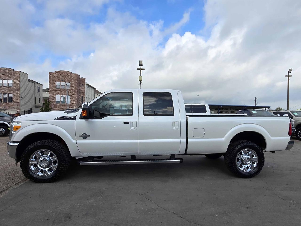 Ford Super Duty F-350 SRW  2013