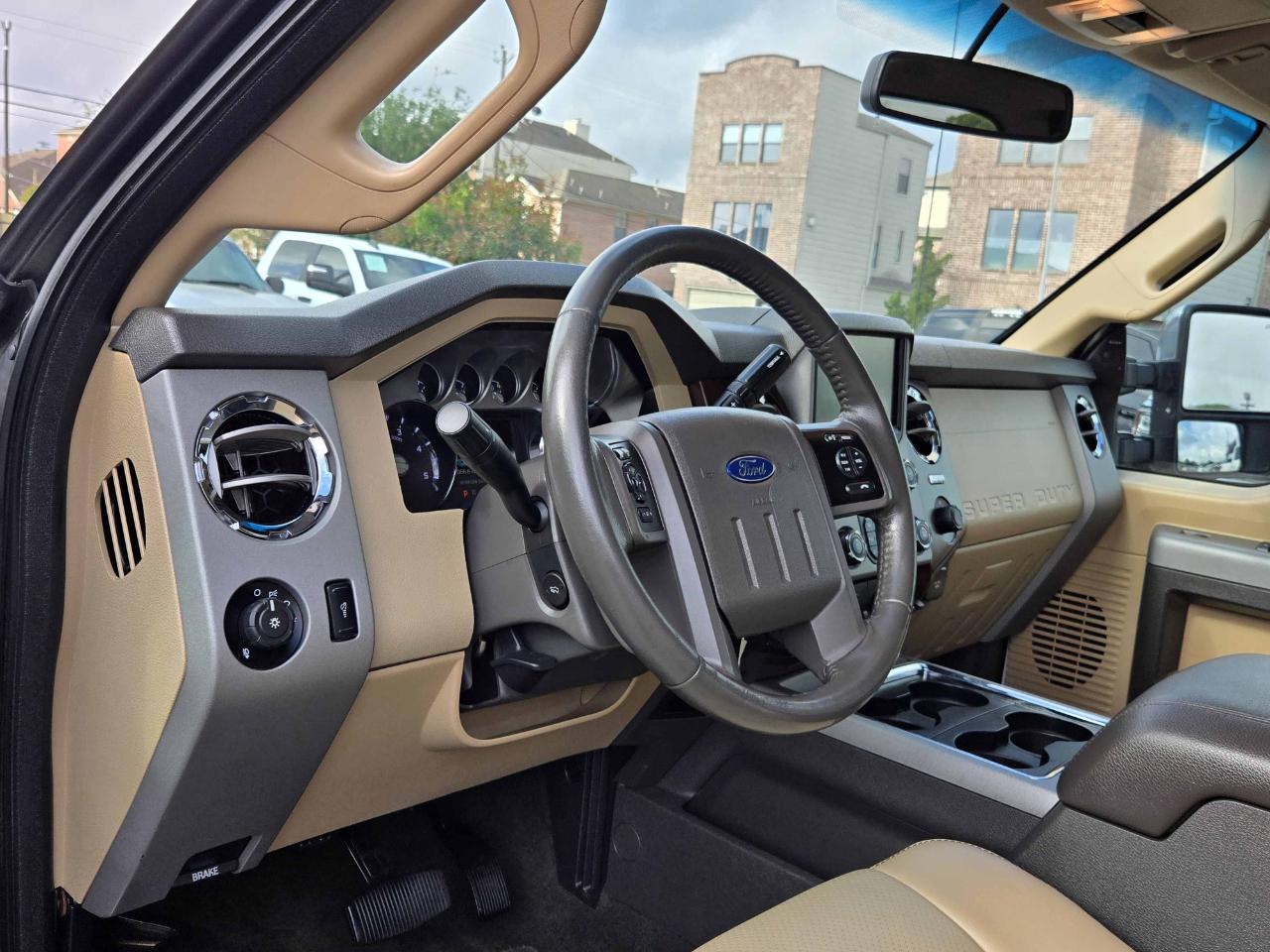 Ford Super Duty F-350 SRW  2013