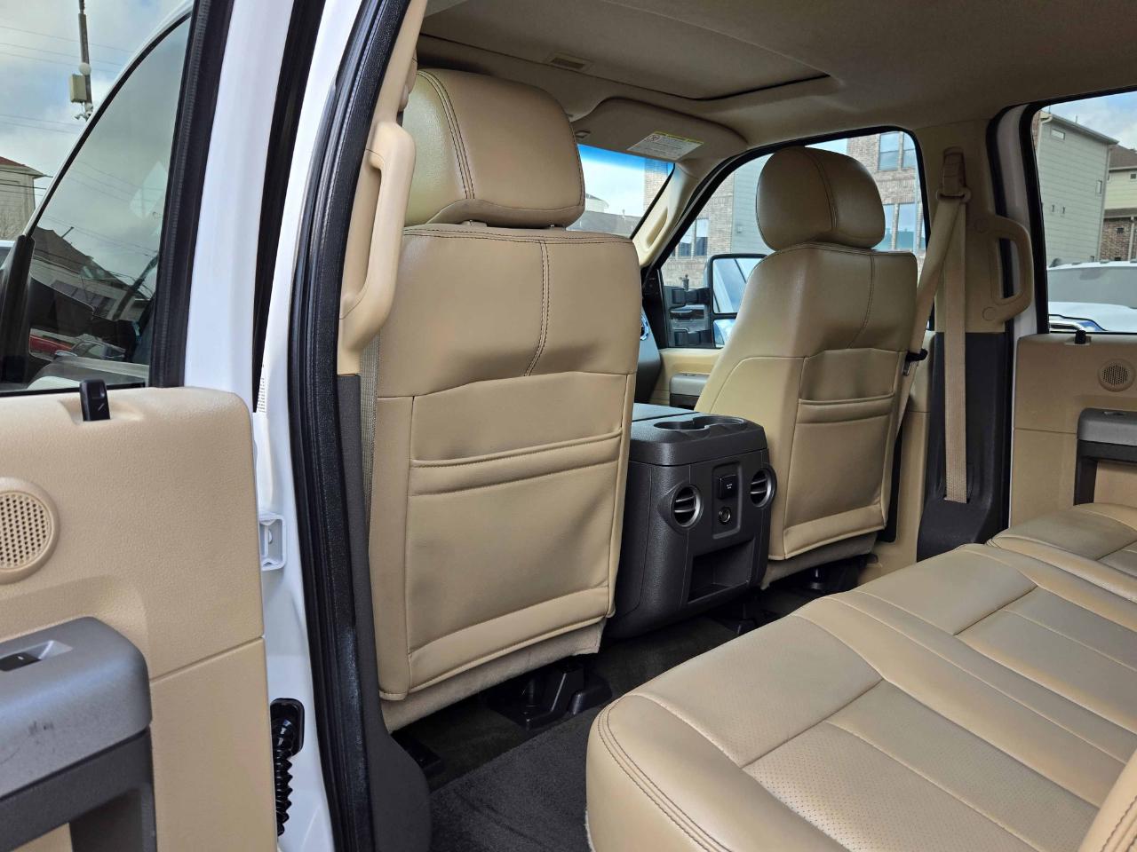 Ford Super Duty F-350 SRW  2013