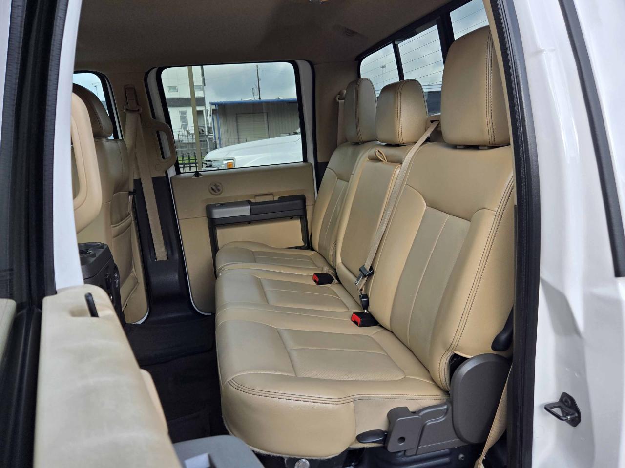 Ford Super Duty F-350 SRW  2013