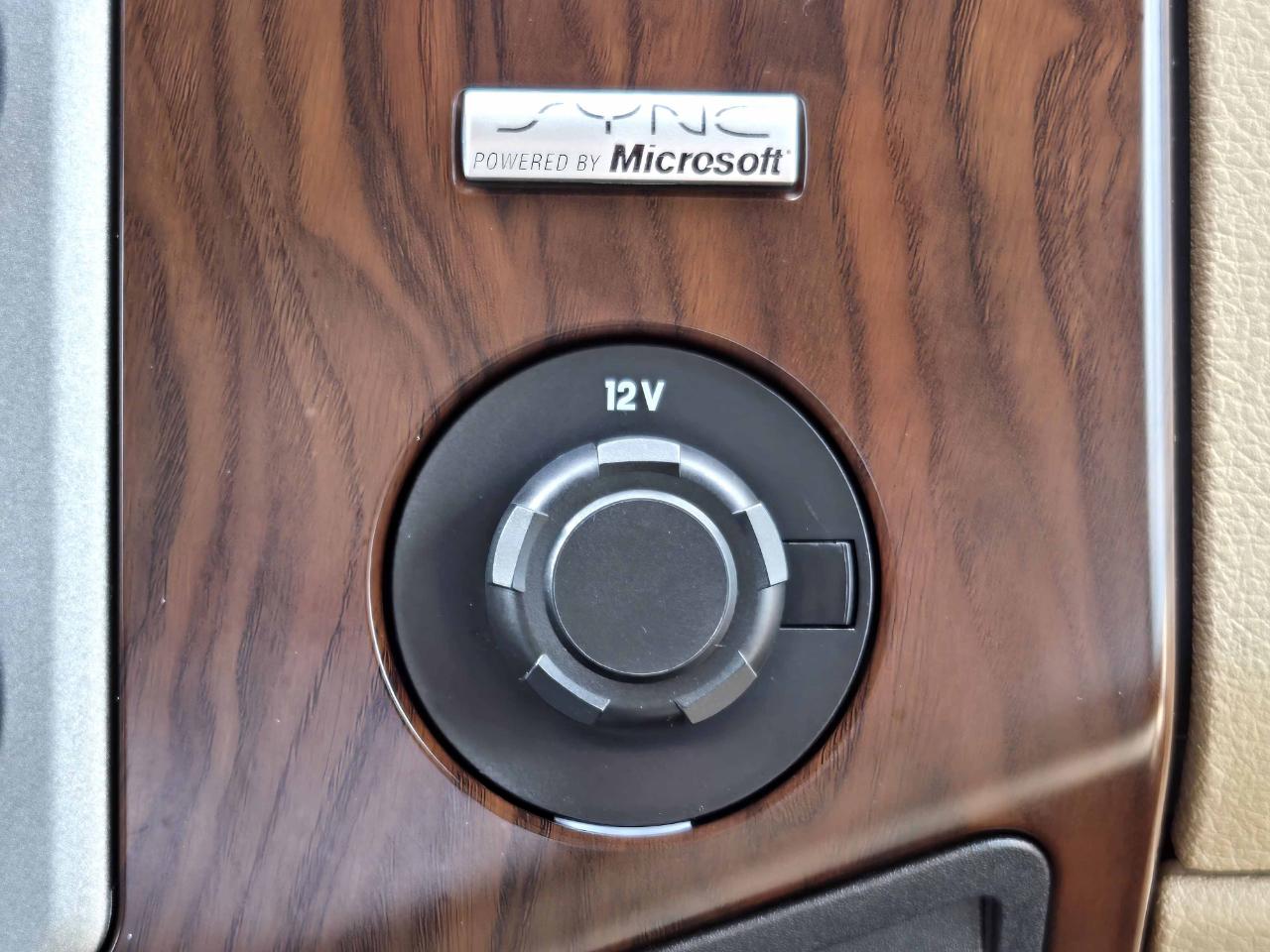 Ford Super Duty F-350 SRW  2013