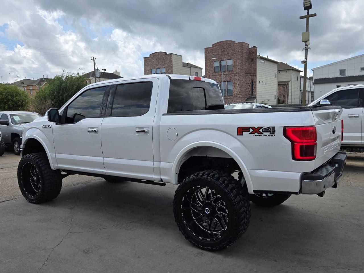 Ford F-150 Lariat SuperCrew 4WD 2019