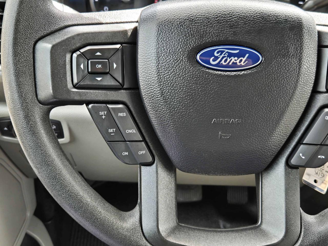 Ford Super Duty F-450 DRW  2020