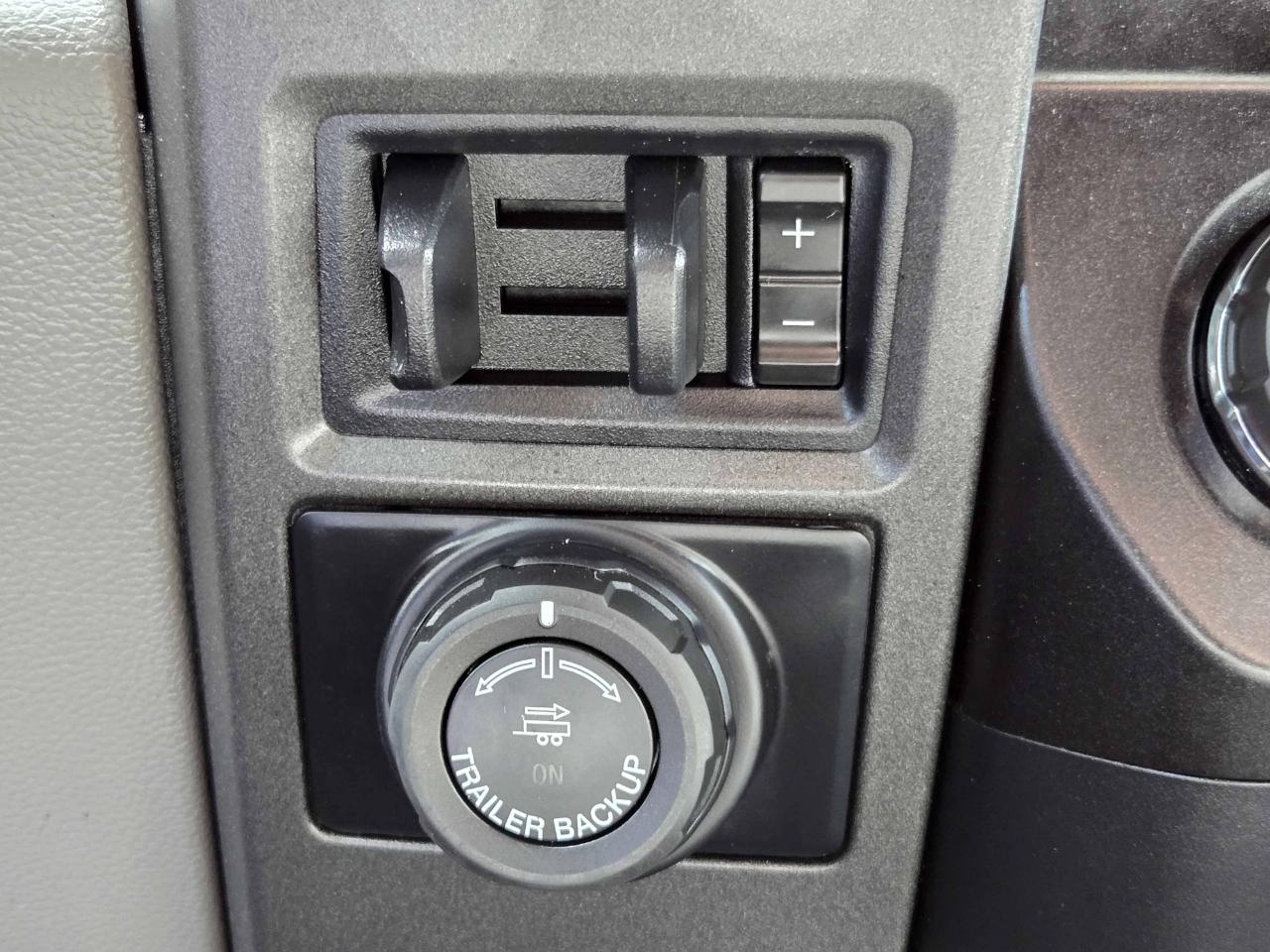 Ford Super Duty F-450 DRW  2020