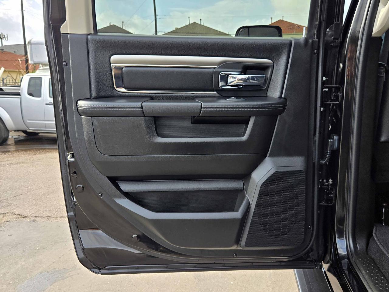 RAM 2500 Laramie Mega Cab 4WD 2018