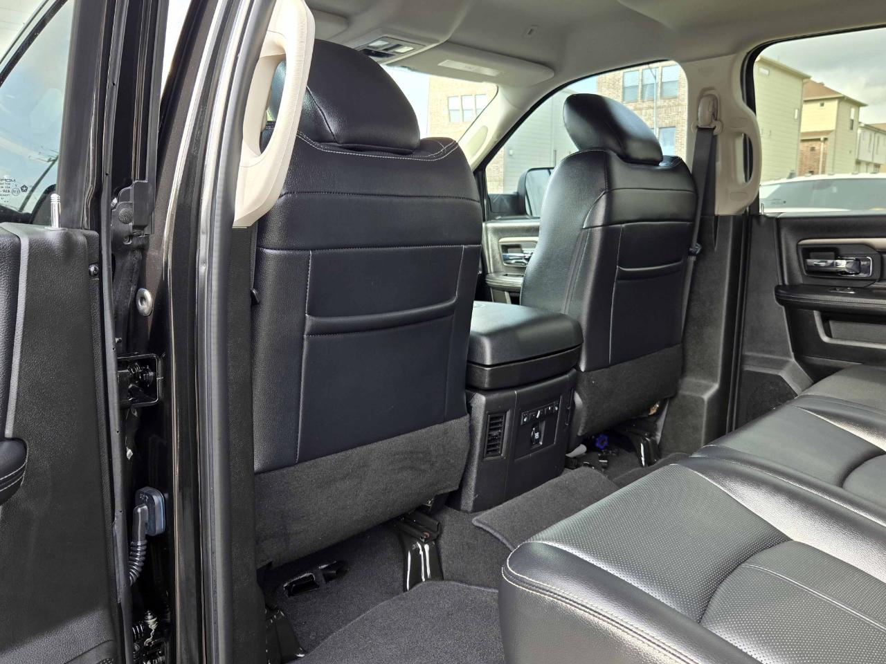 RAM 2500 Laramie Mega Cab 4WD 2018