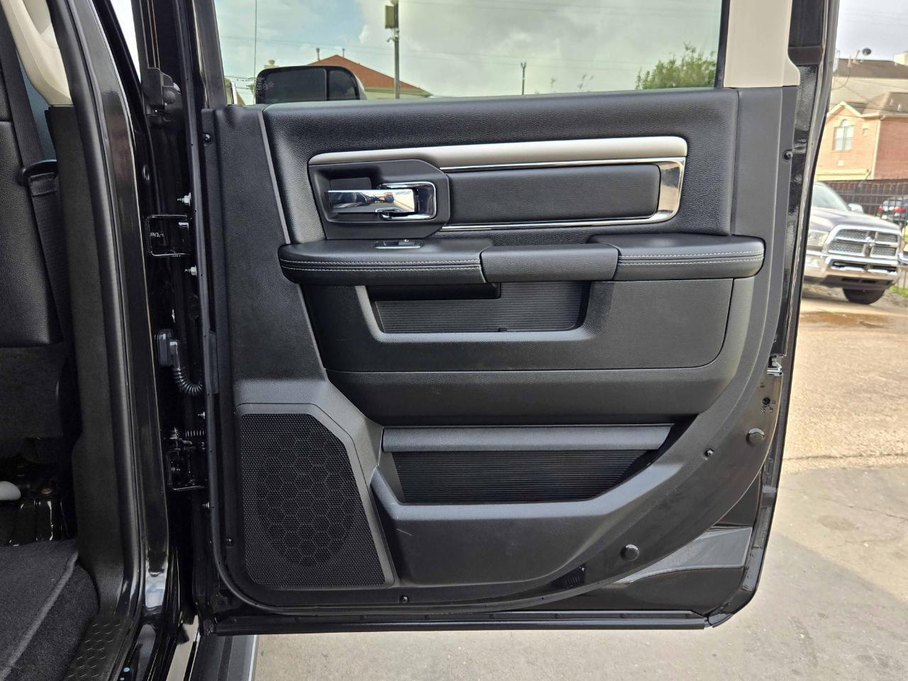 RAM 2500 Laramie Mega Cab 4WD 2018