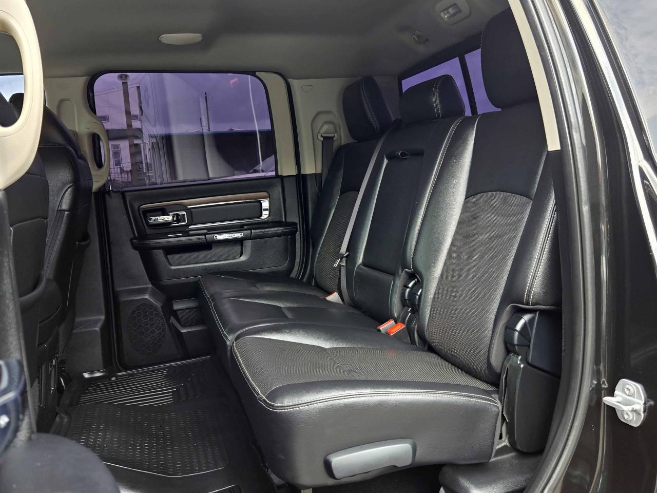 RAM 2500 Laramie Mega Cab 4WD 2017