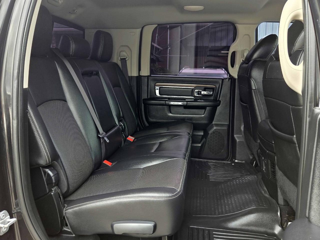 RAM 2500 Laramie Mega Cab 4WD 2017