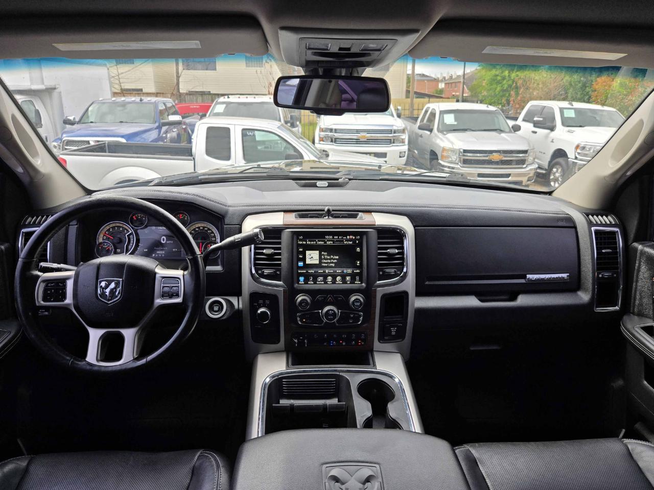 RAM 2500 Laramie Mega Cab 4WD 2017