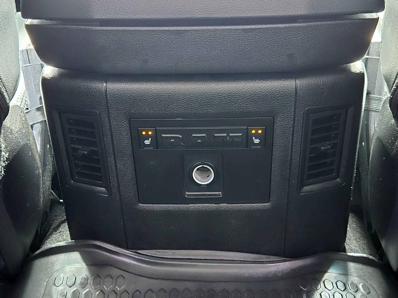 RAM 2500 Laramie Mega Cab 4WD 2017