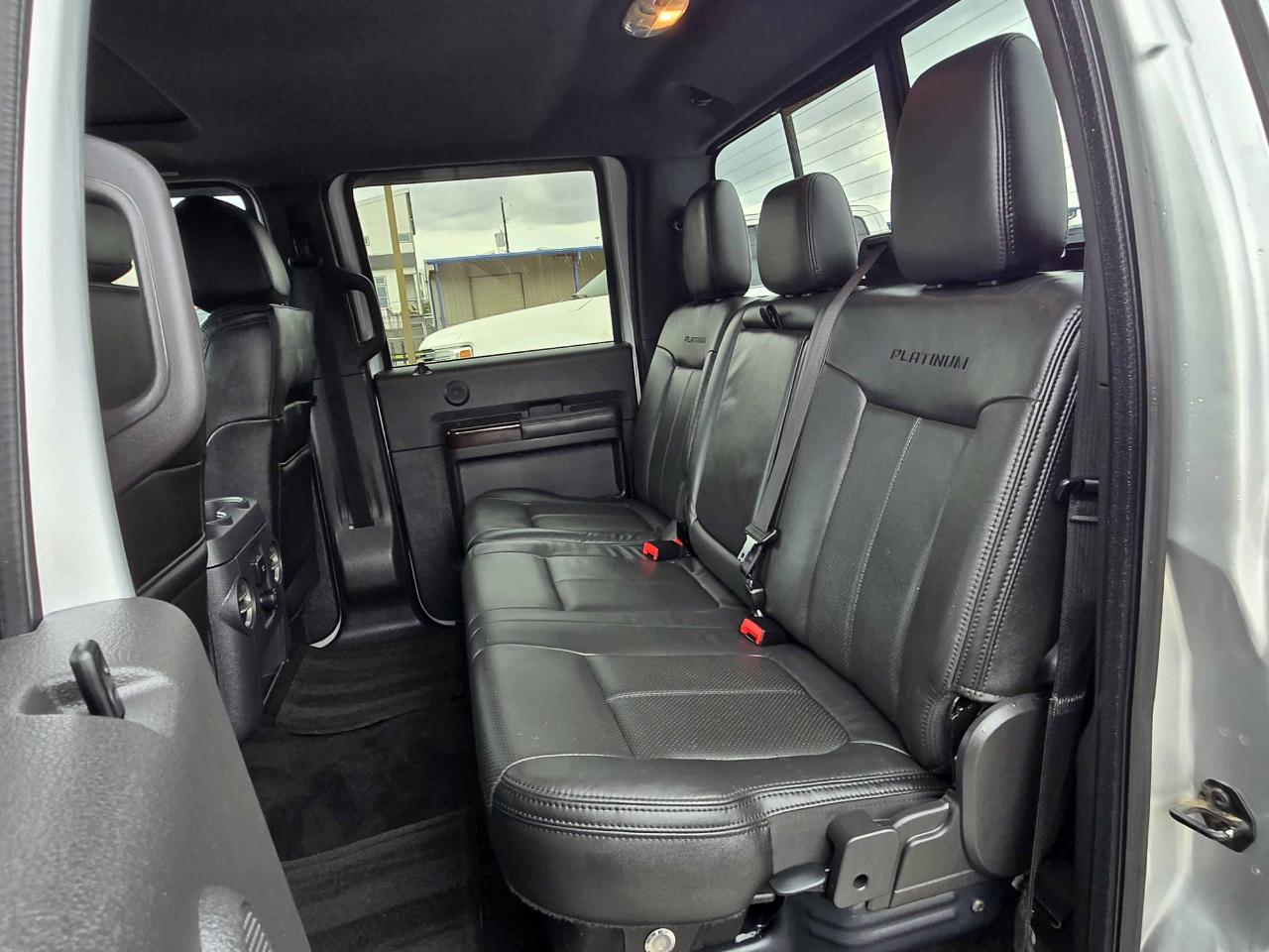 Ford Super Duty F-250 SRW  2015