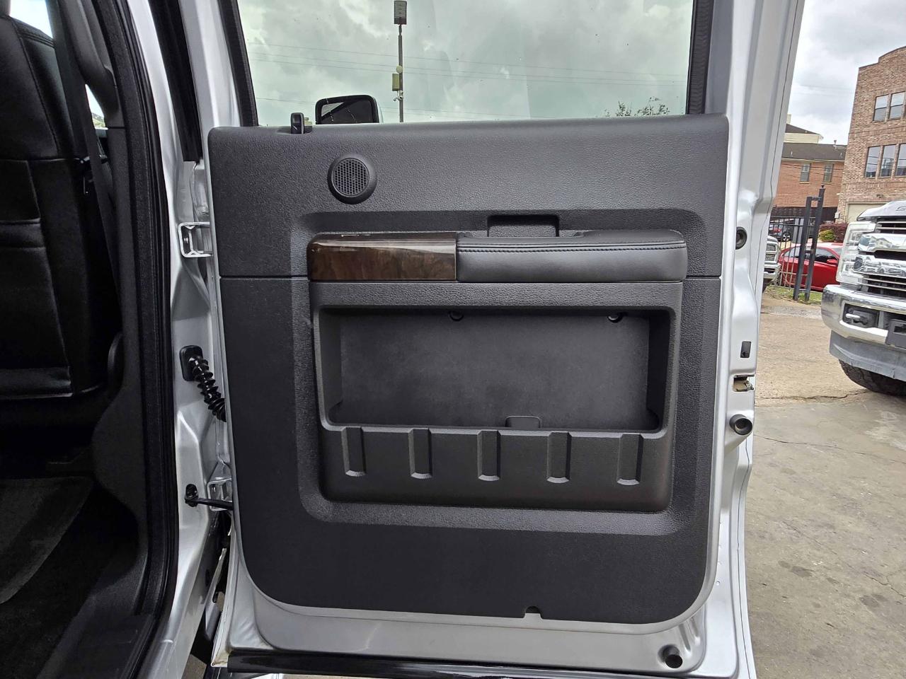 Ford Super Duty F-250 SRW  2015