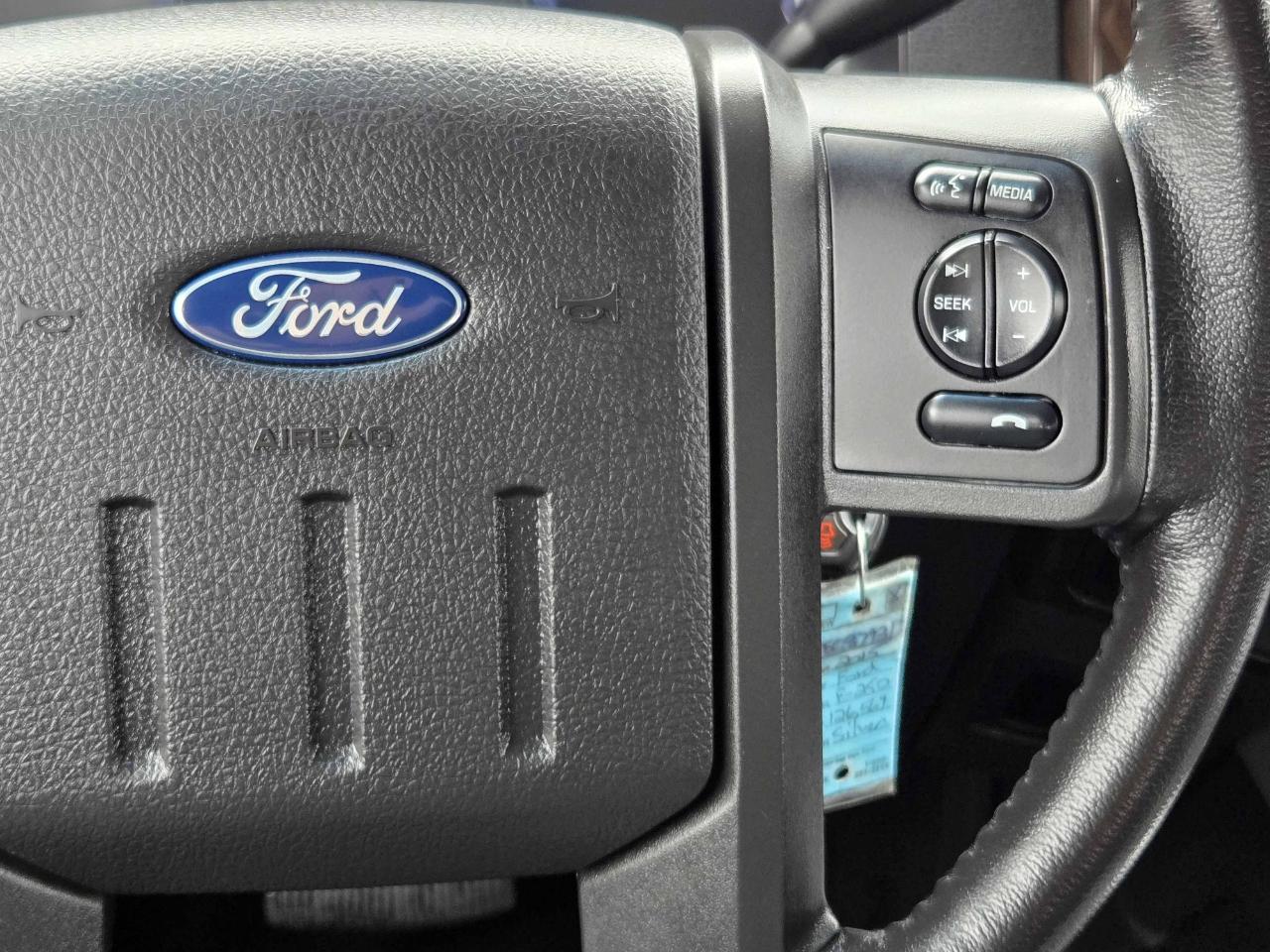 Ford Super Duty F-250 SRW  2015