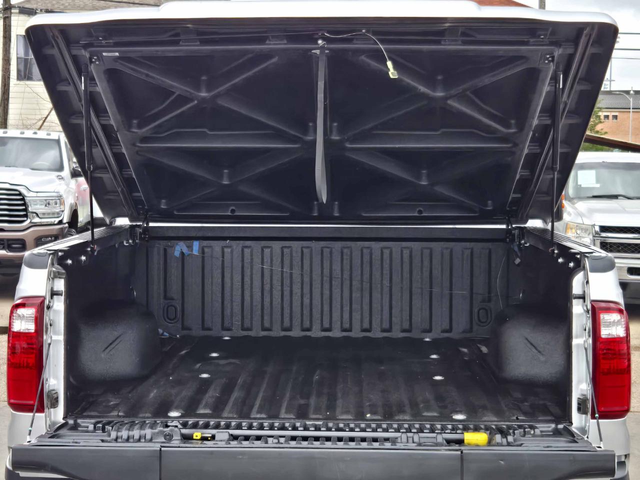 Ford Super Duty F-250 SRW  2015