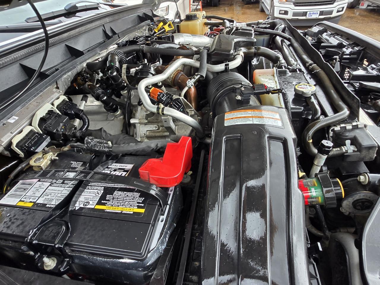 Ford Super Duty F-250 SRW  2015