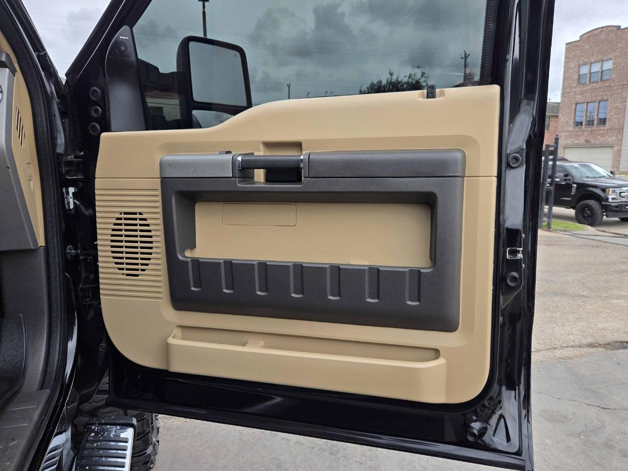 Ford Super Duty F-250 SRW  2016