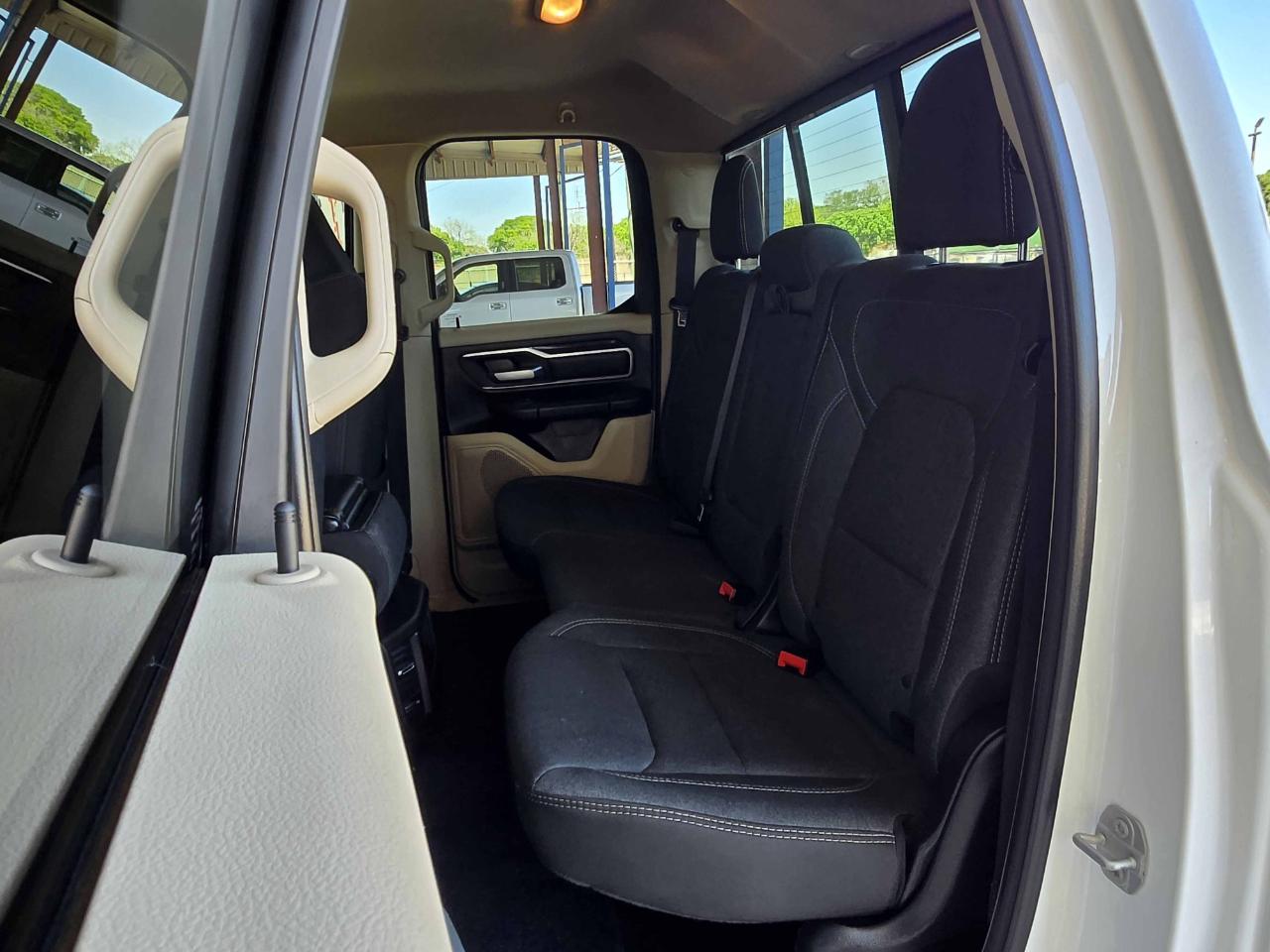 RAM 1500 Big Horn Quad Cab 4WD 2019