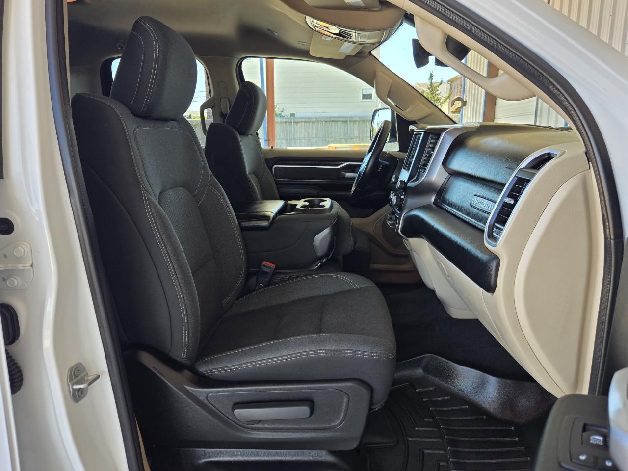 RAM 1500 Big Horn Quad Cab 4WD 2019