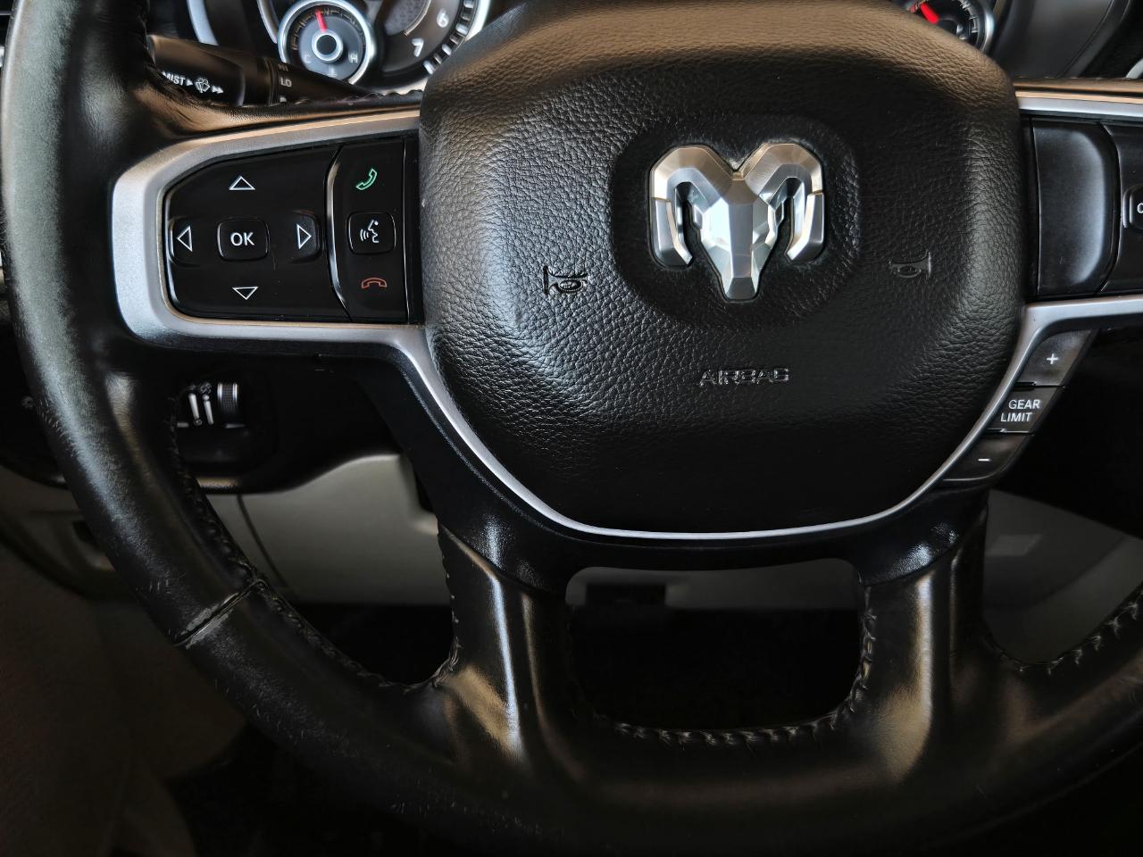 RAM 1500 Big Horn Quad Cab 4WD 2019