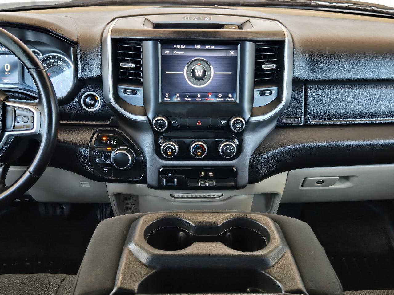 RAM 1500 Big Horn Quad Cab 4WD 2019