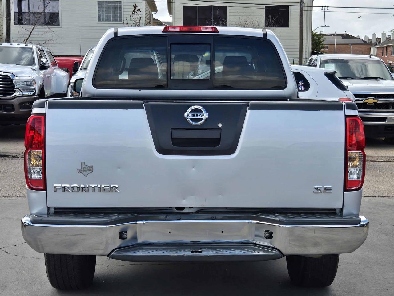 Nissan Frontier  2010