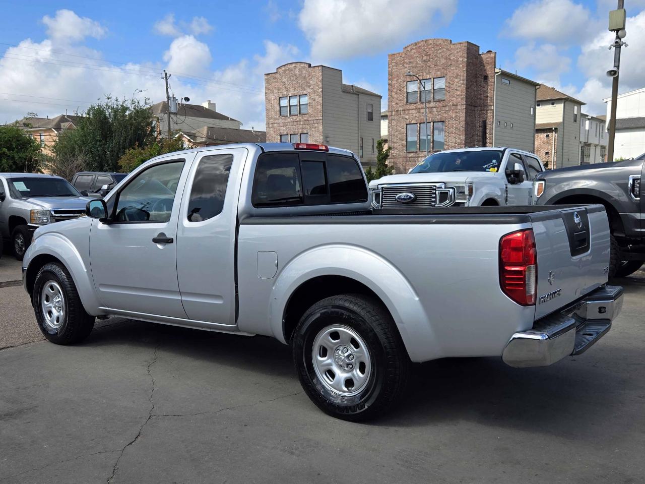 Nissan Frontier  2010