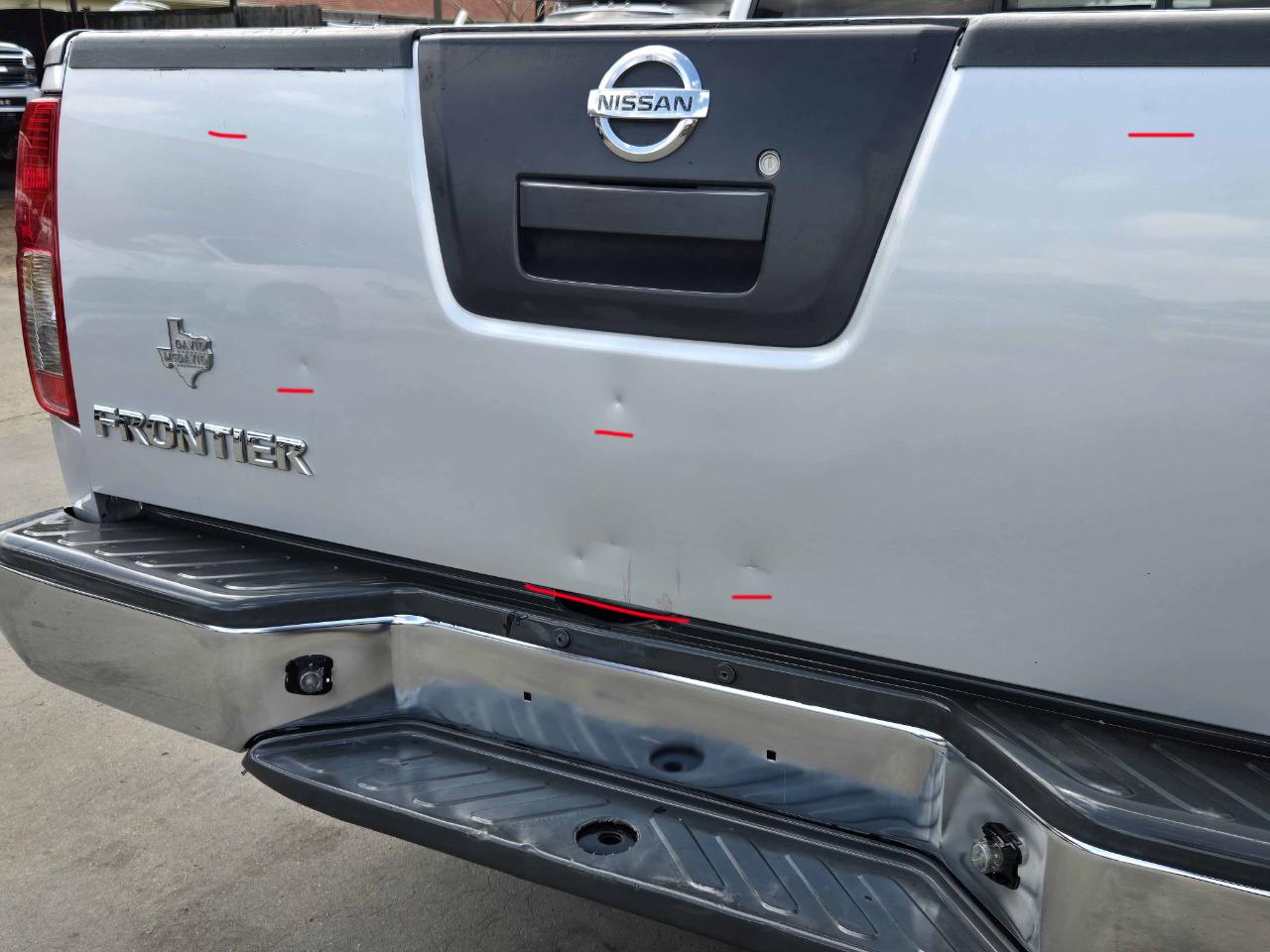 Nissan Frontier  2010