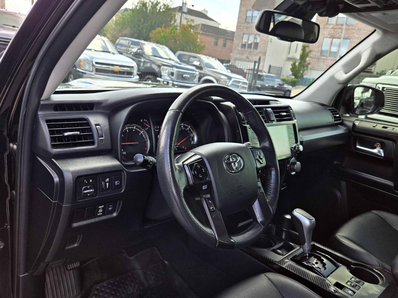 Toyota 4Runner  2024