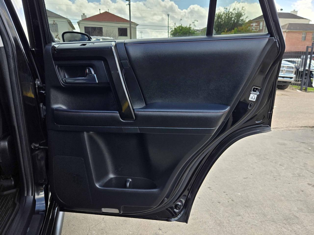 Toyota 4Runner  2024