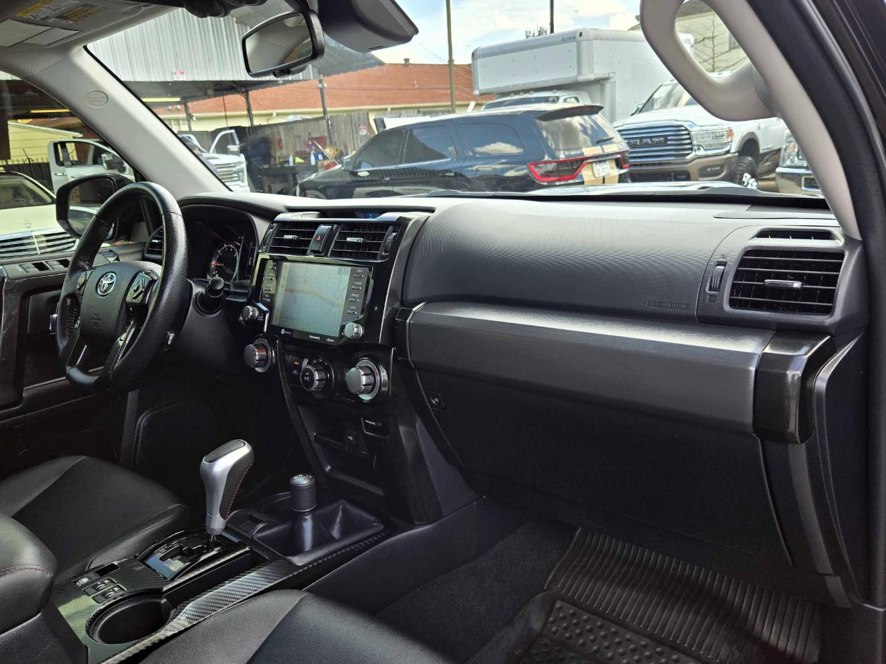 Toyota 4Runner  2024