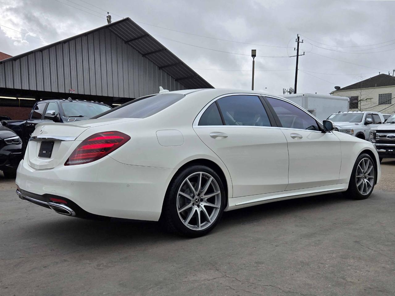 Mercedes-Benz S-Class  2019