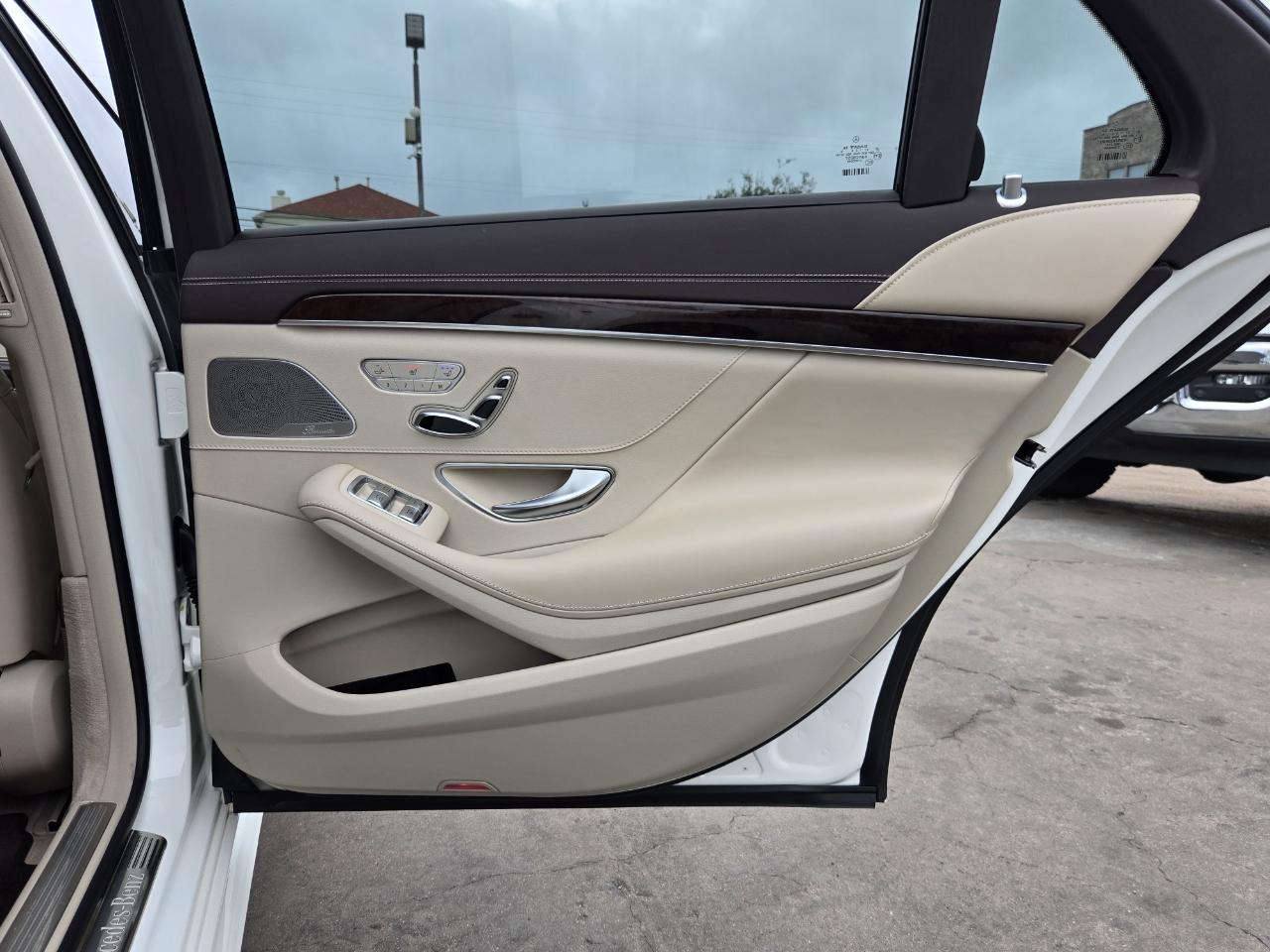 Mercedes-Benz S-Class  2019