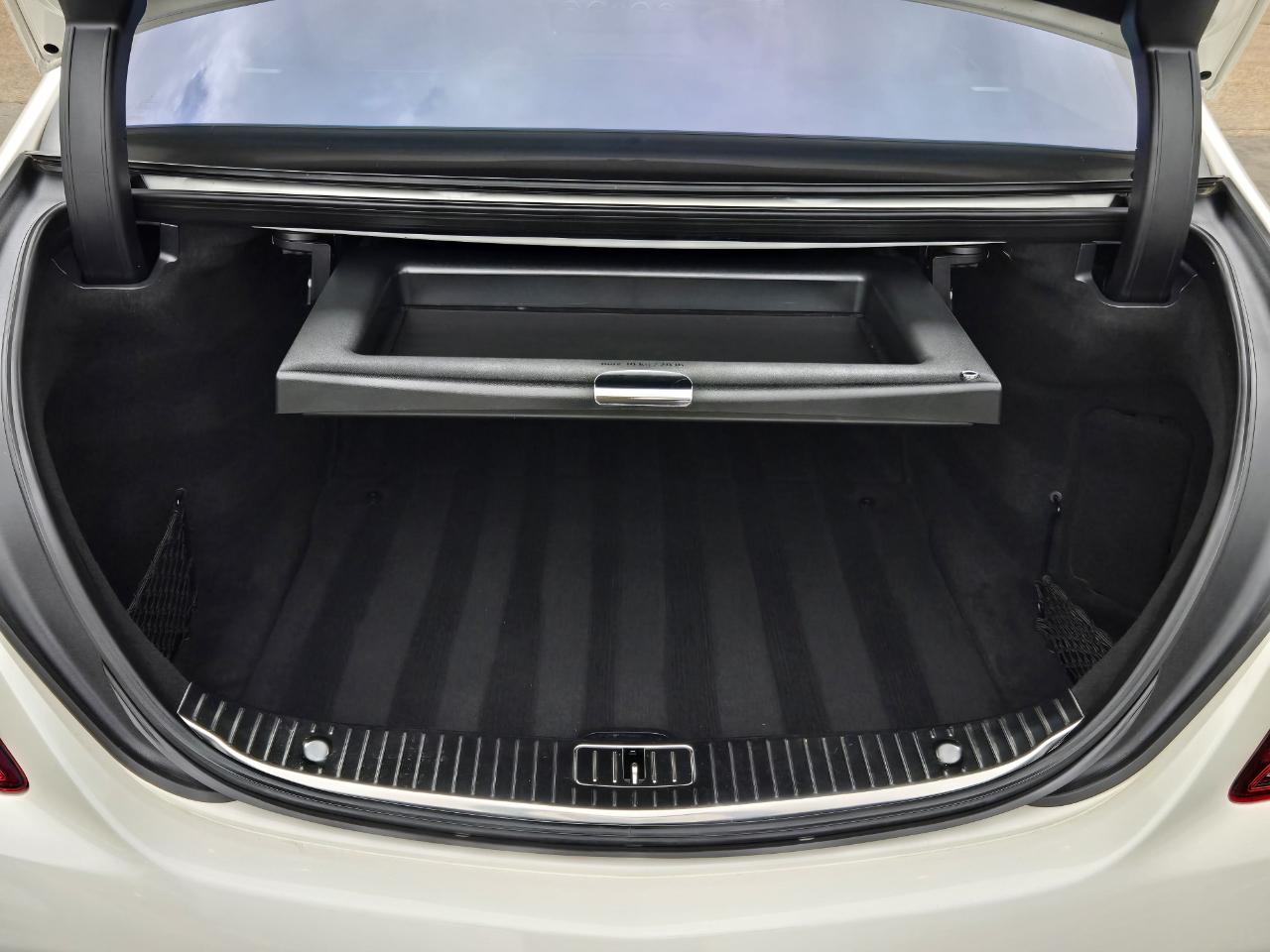 Mercedes-Benz S-Class  2019