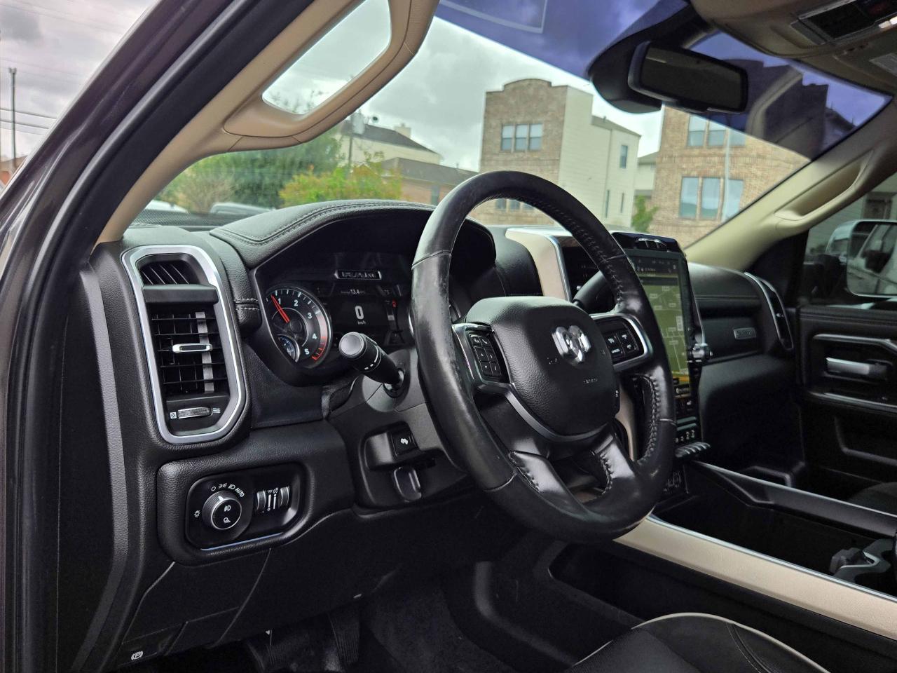 RAM 2500 Laramie Crew Cab 4WD 2019