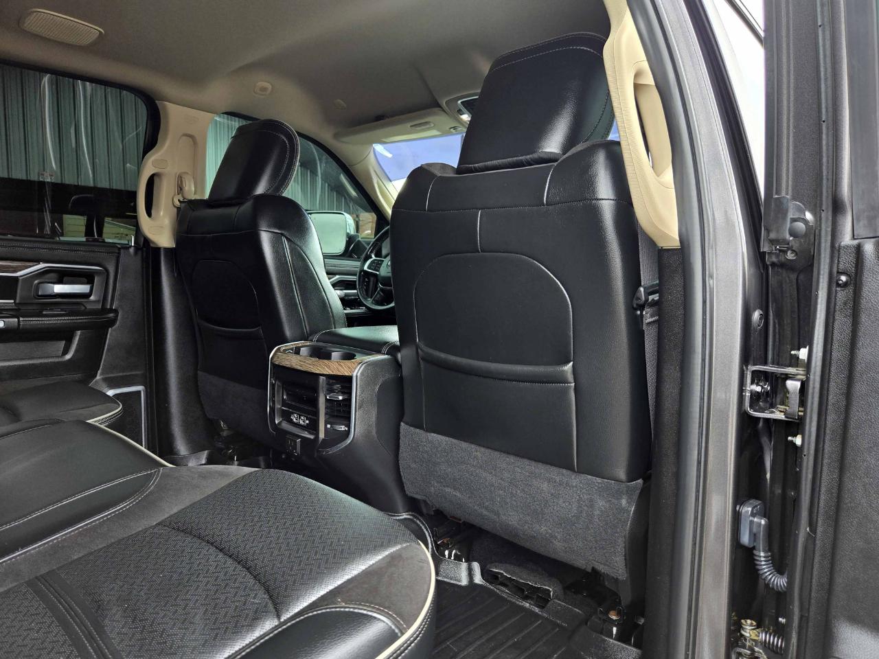 RAM 2500 Laramie Crew Cab 4WD 2019