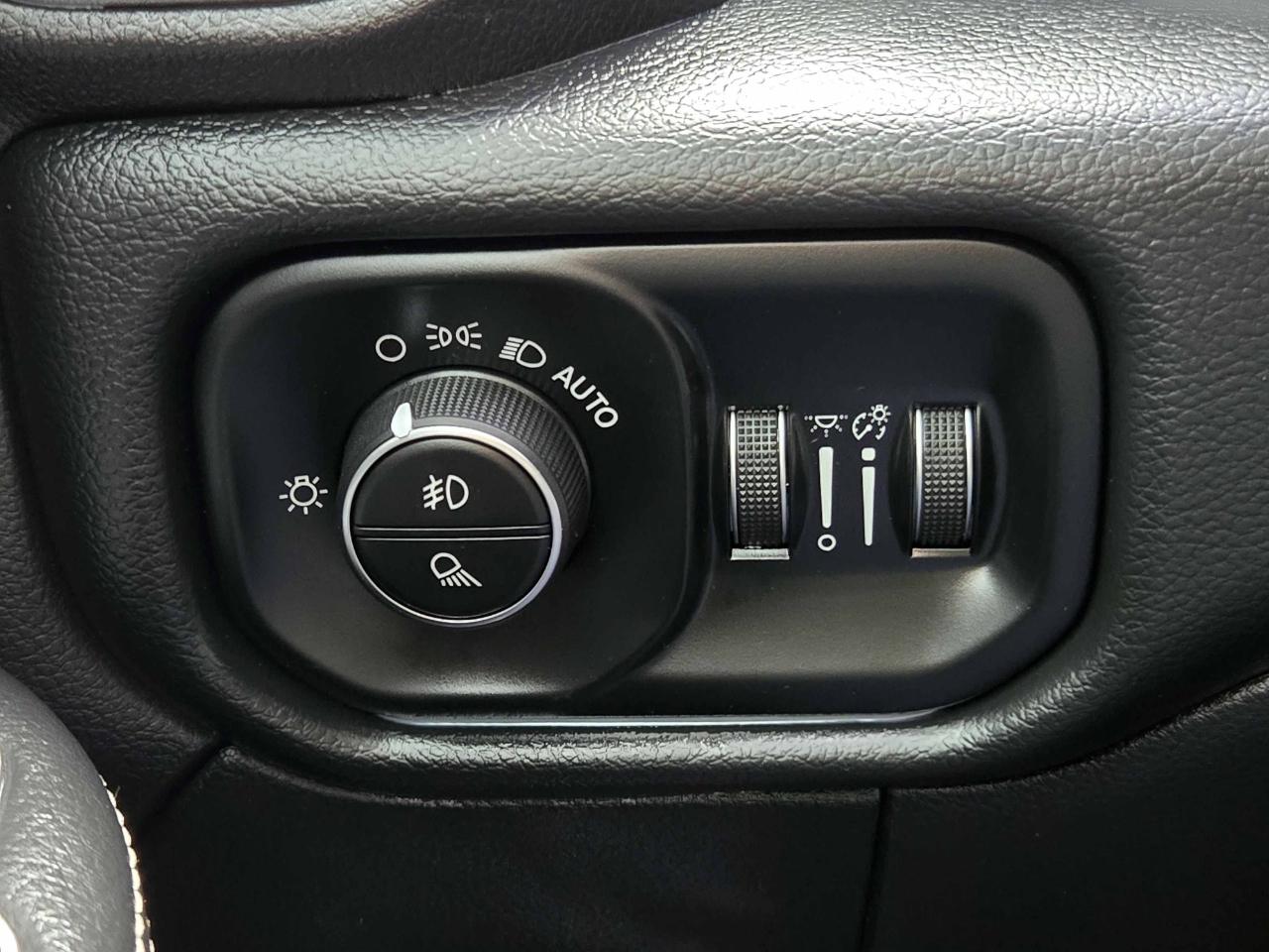 RAM 2500 Laramie Crew Cab 4WD 2019