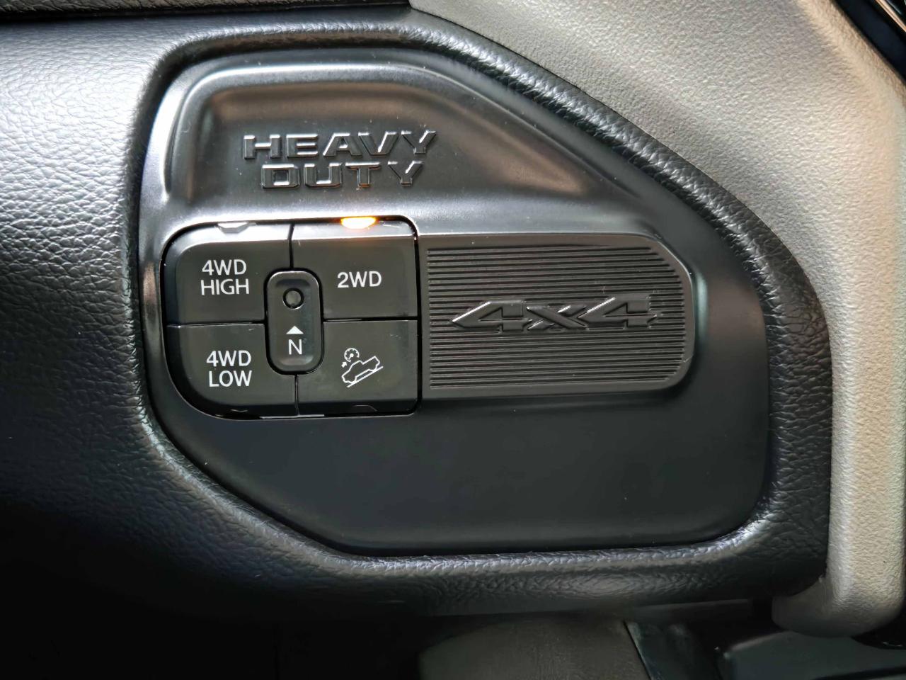 RAM 2500 Laramie Crew Cab 4WD 2019