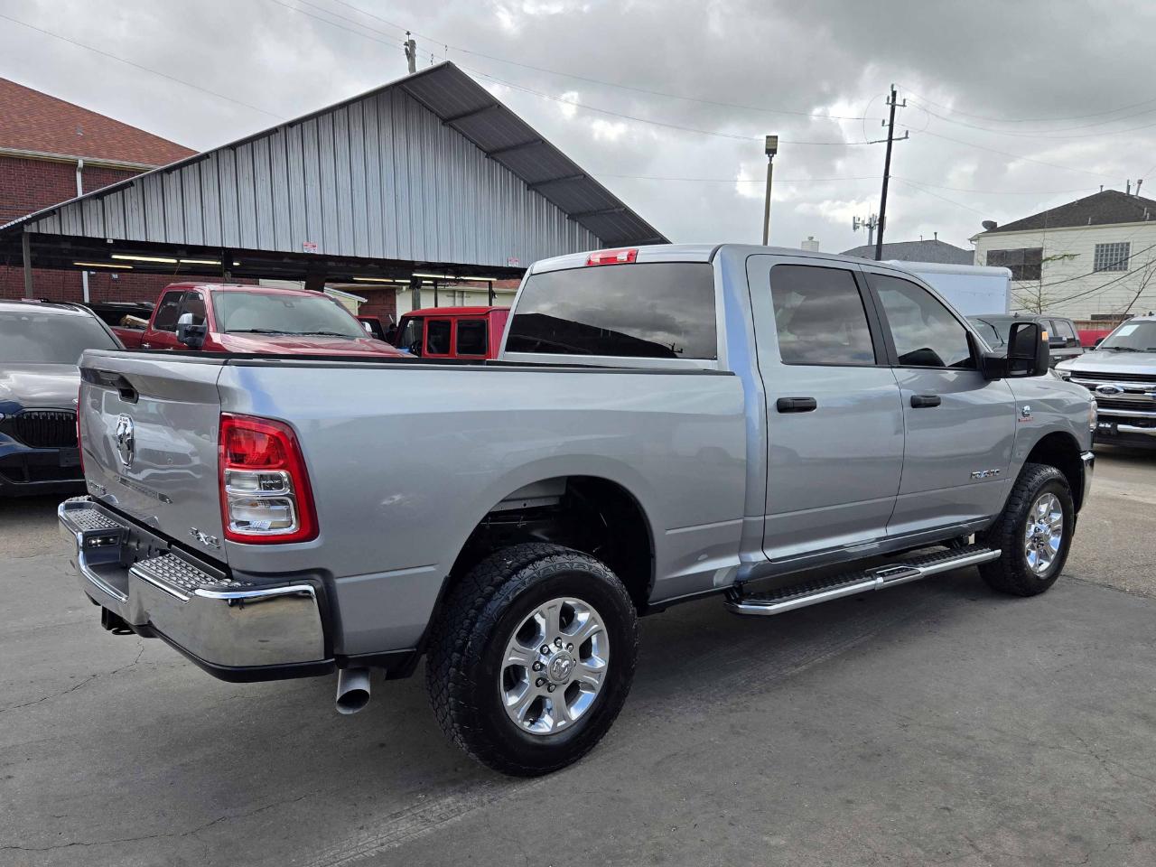 RAM 2500 Big Horn Crew Cab 4WD 2024