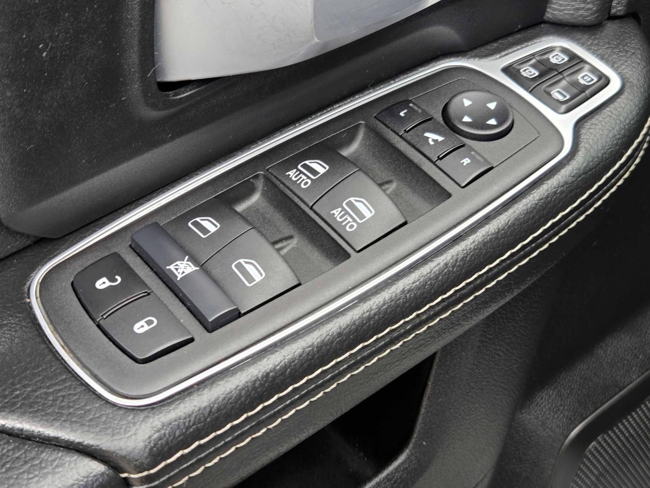 RAM 2500 Big Horn Crew Cab 4WD 2024