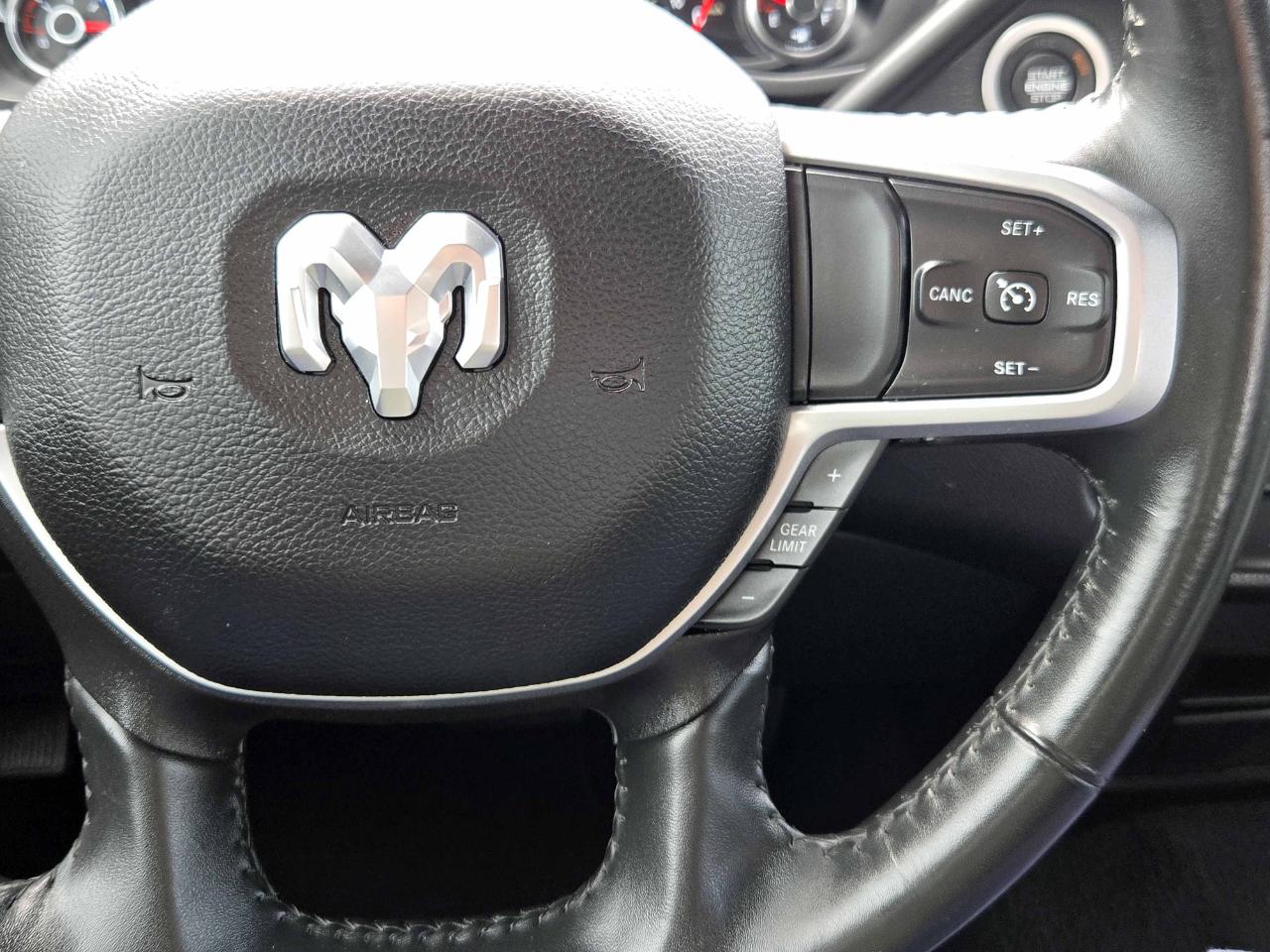 RAM 2500 Big Horn Crew Cab 4WD 2024