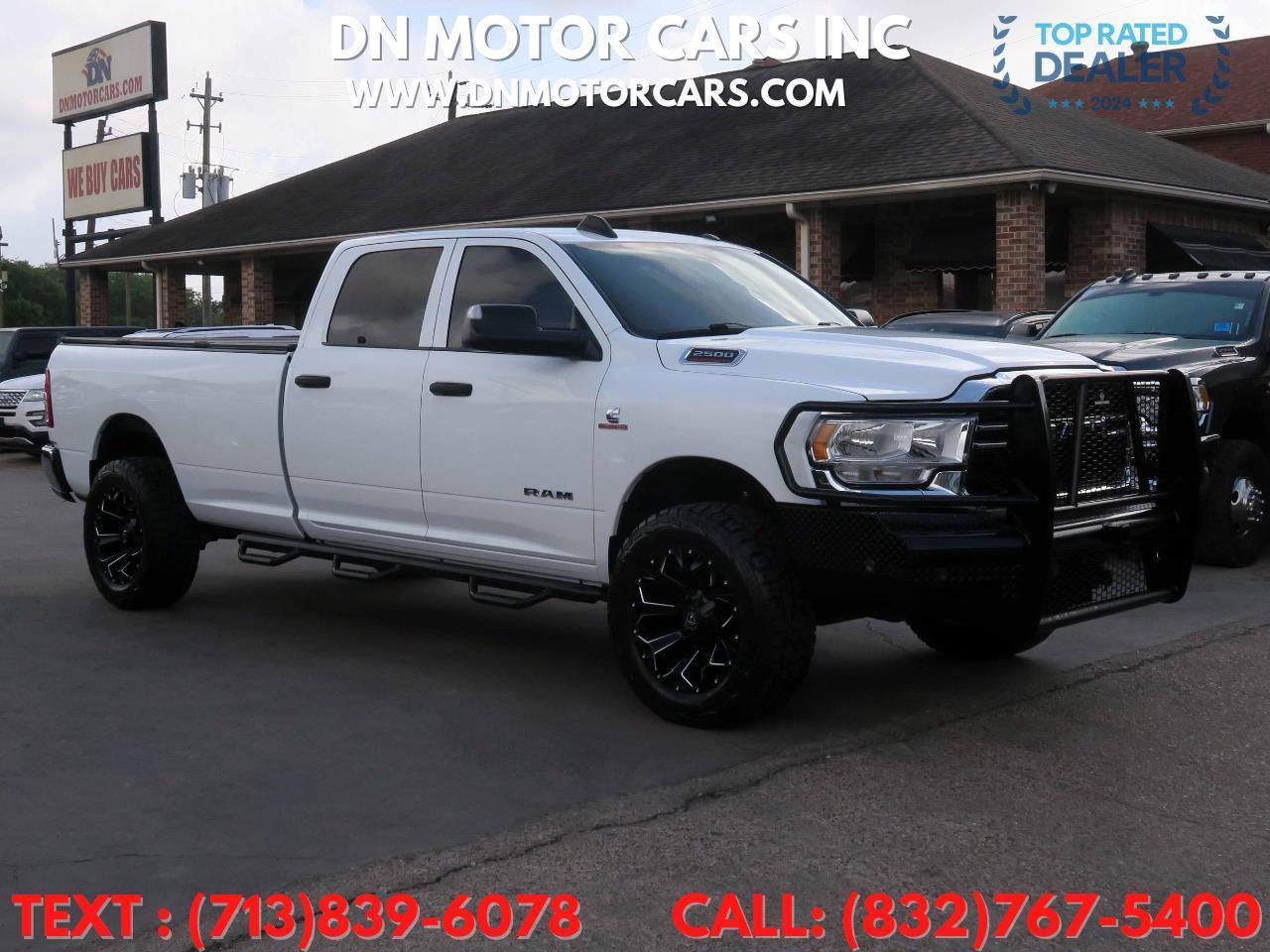 RAM 2500 Tradesman Crew Cab 4WD 2022