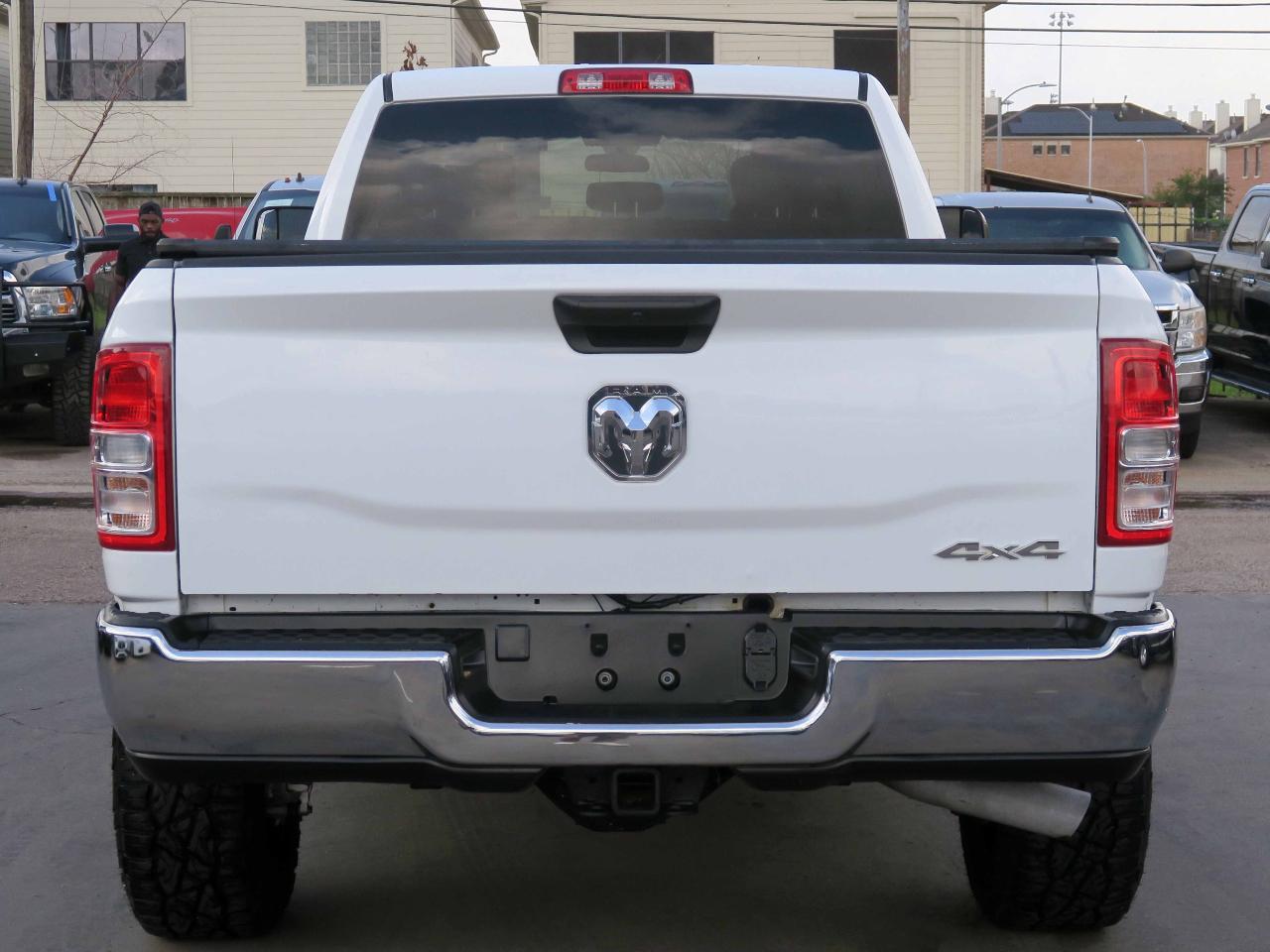RAM 2500 Tradesman Crew Cab 4WD 2022